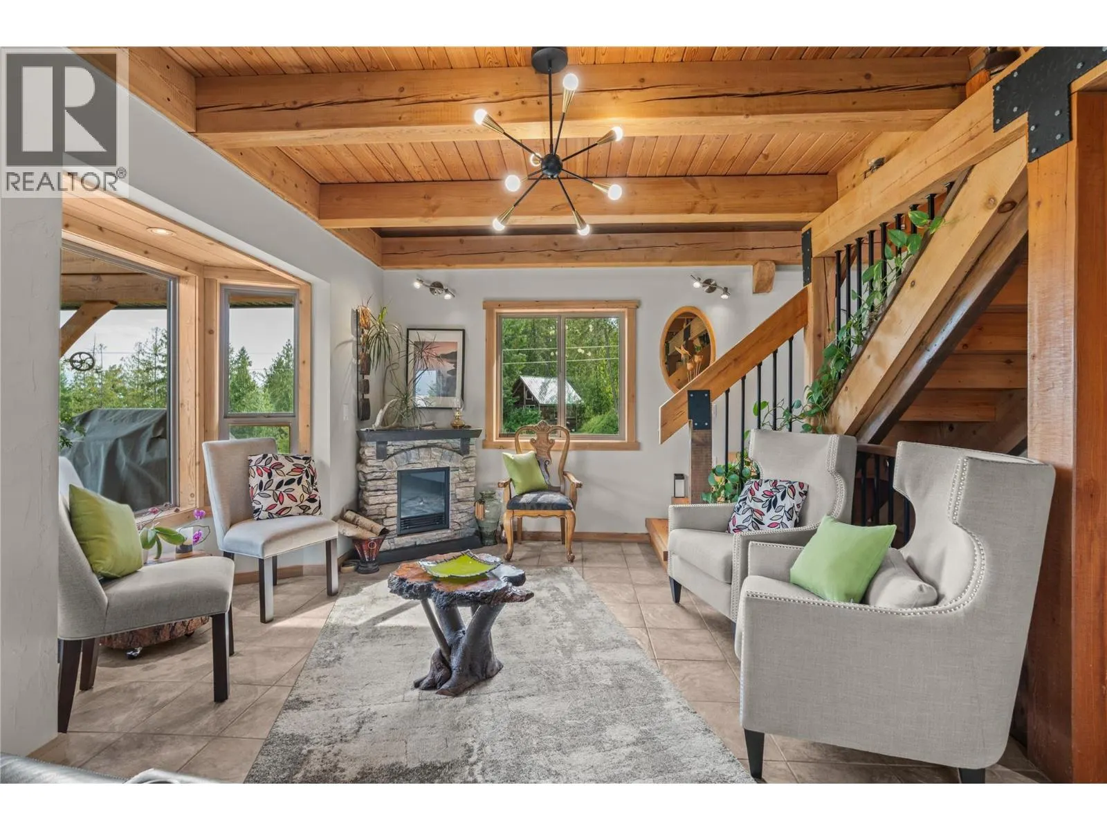310 Grandview Bench Road