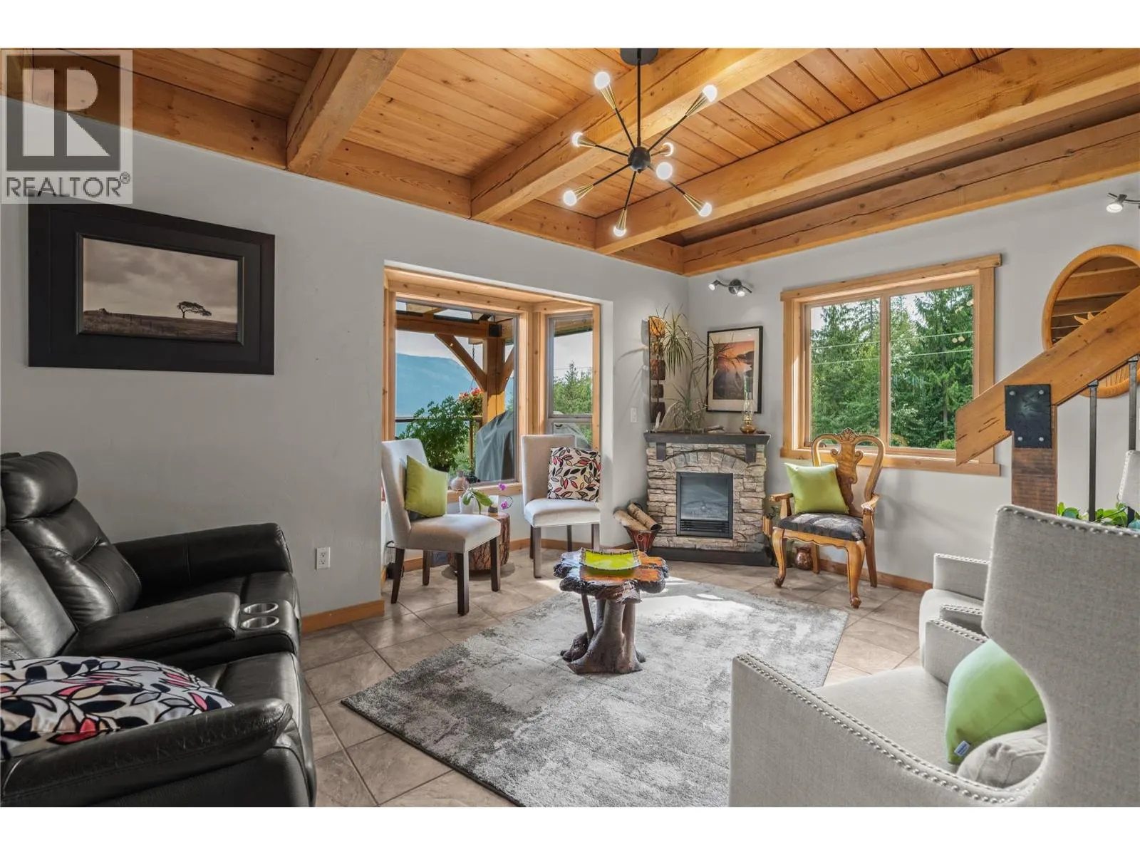 310 Grandview Bench Road