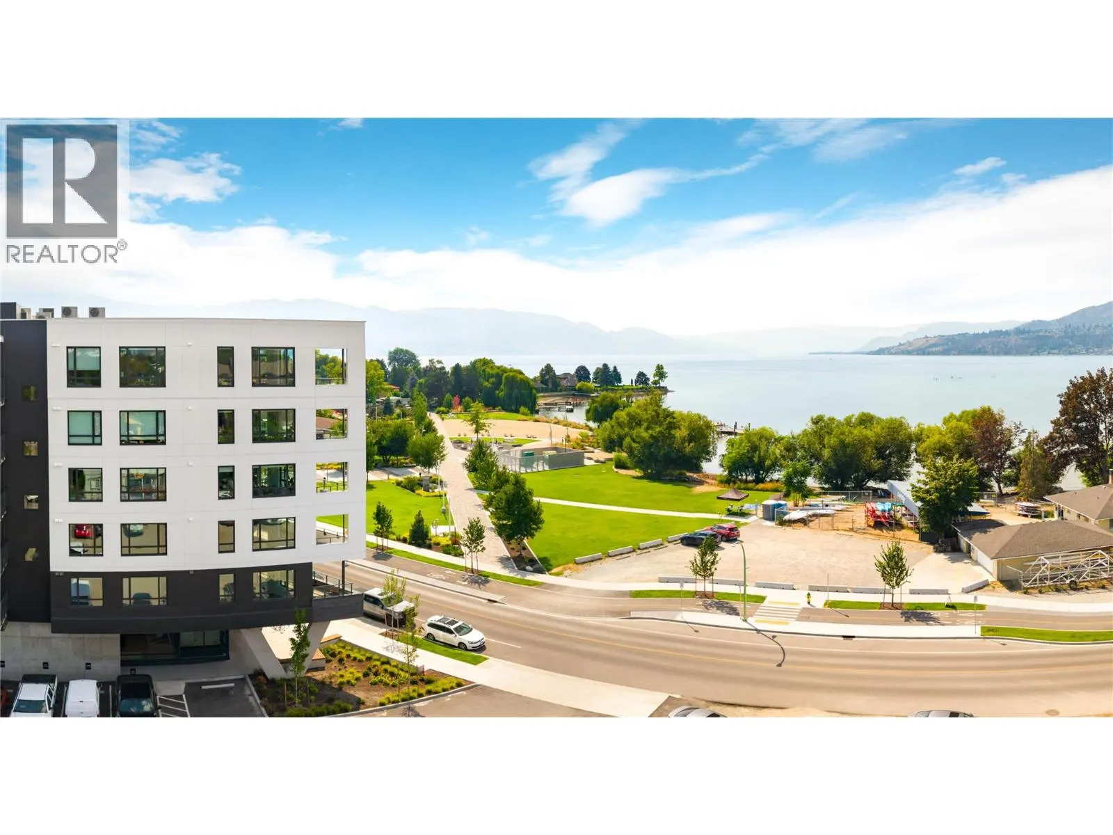 3051 Abbott Street Unit# 401
