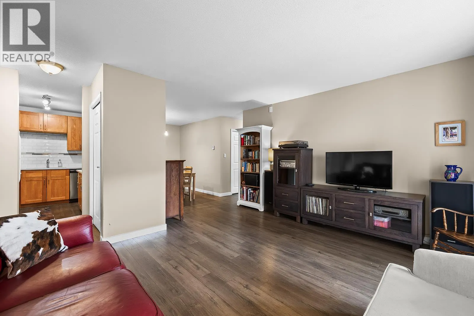 735 Cook Road Unit# 104B
