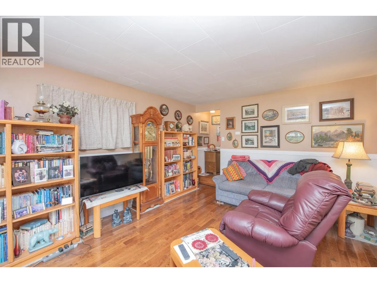 5727 Ponderosa Road