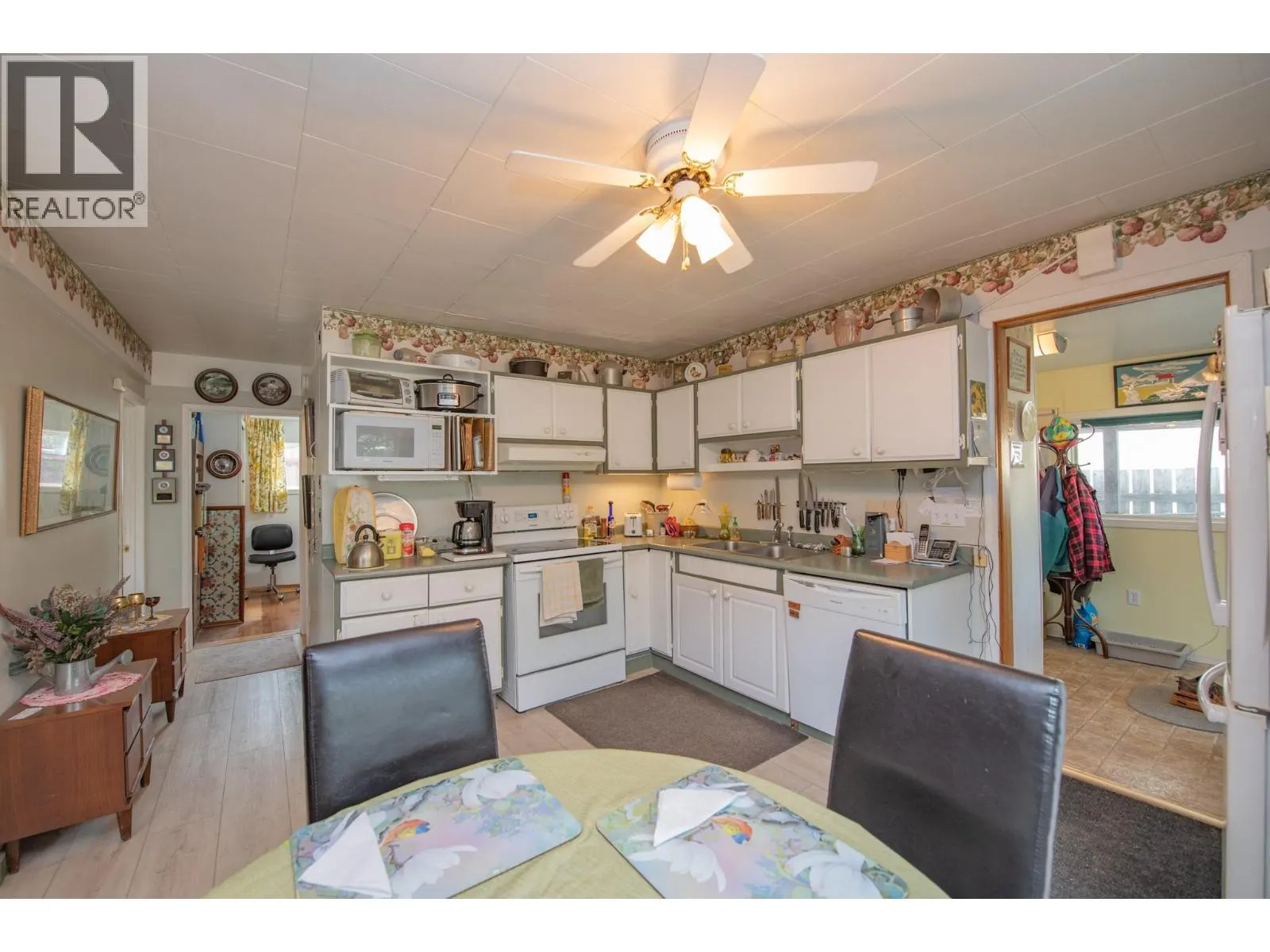 5727 Ponderosa Road