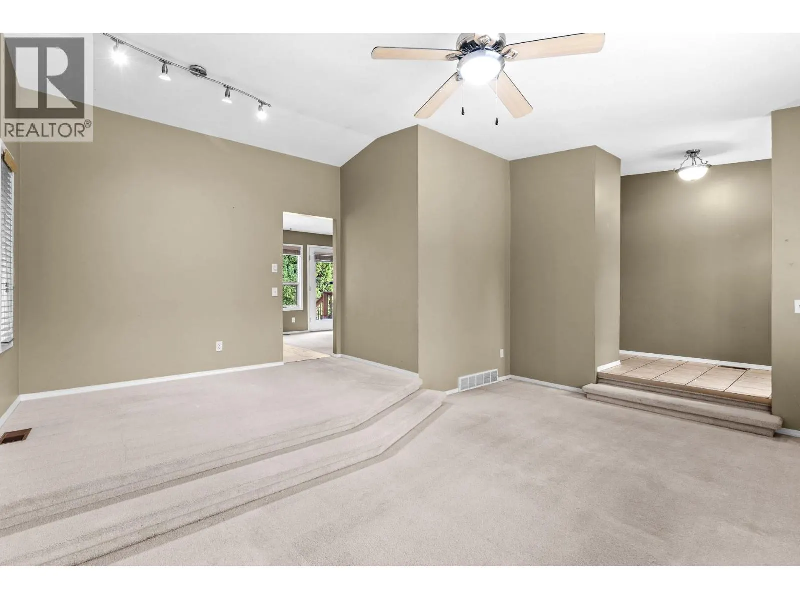 602 Willms Road