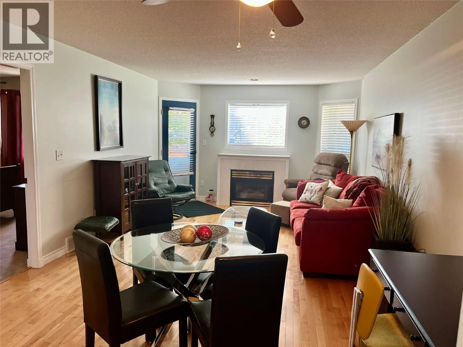 1902 46 Avenue Unit# 2
