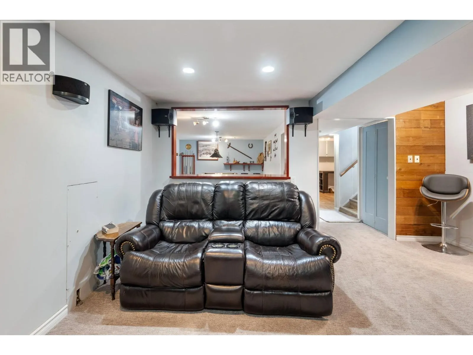 12300 Ormsby Drive