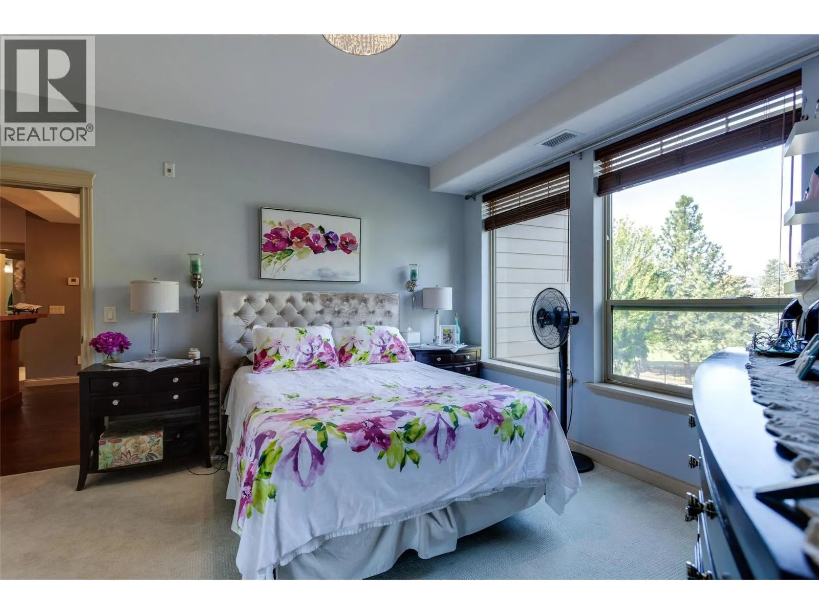 2760 Auburn Road Unit# 212