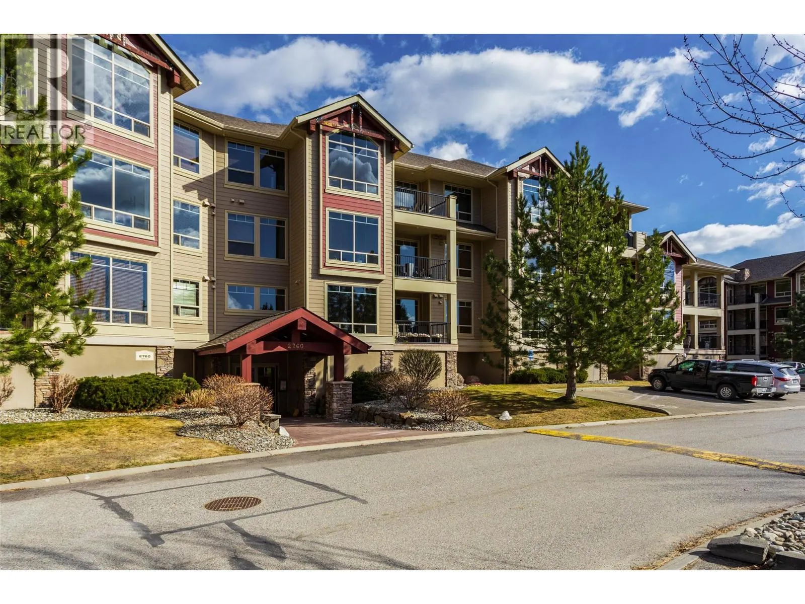 2760 Auburn Road Unit# 212