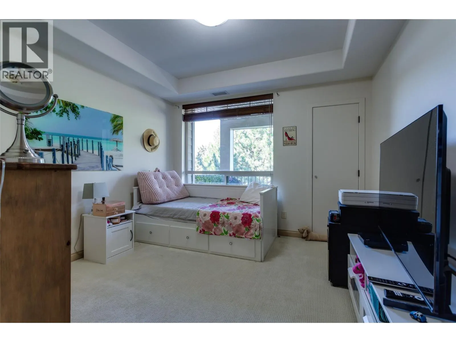 2760 Auburn Road Unit# 212