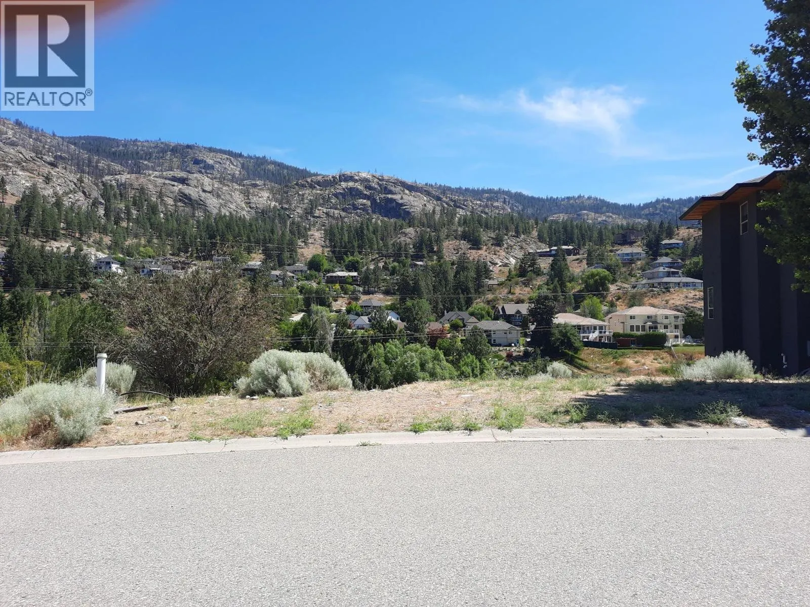 125 CABERNET Drive Unit# 32