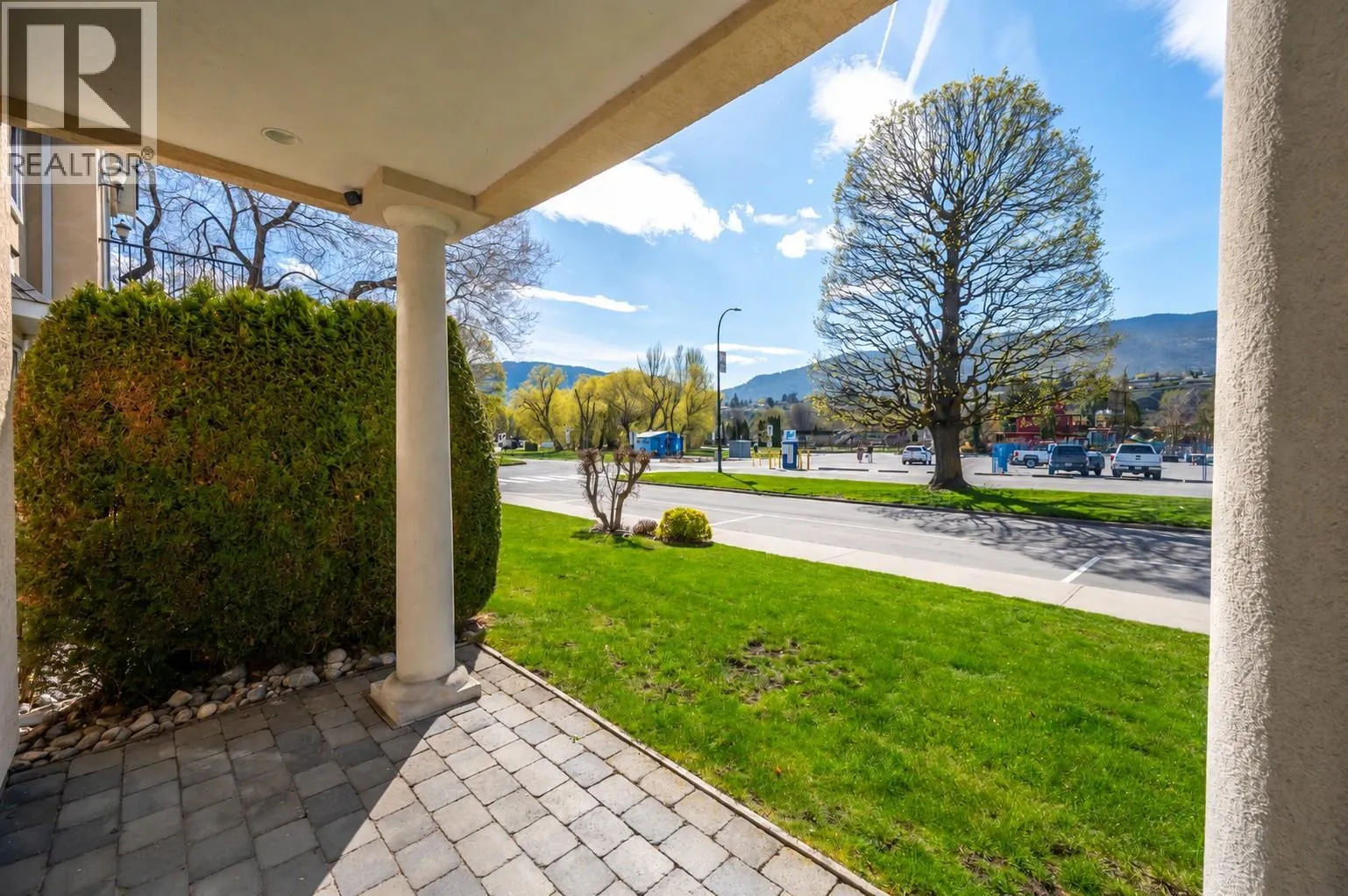 1065 Churchill Avenue Unit# 102