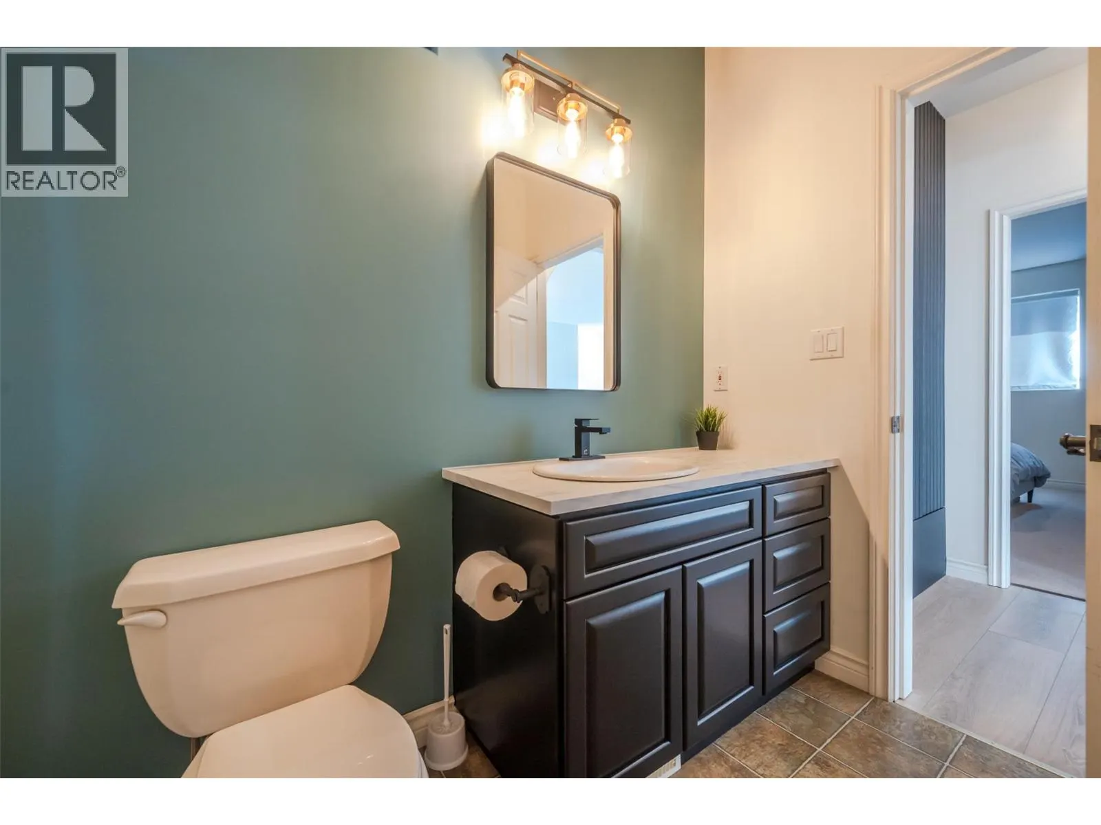 1065 Churchill Avenue Unit# 102