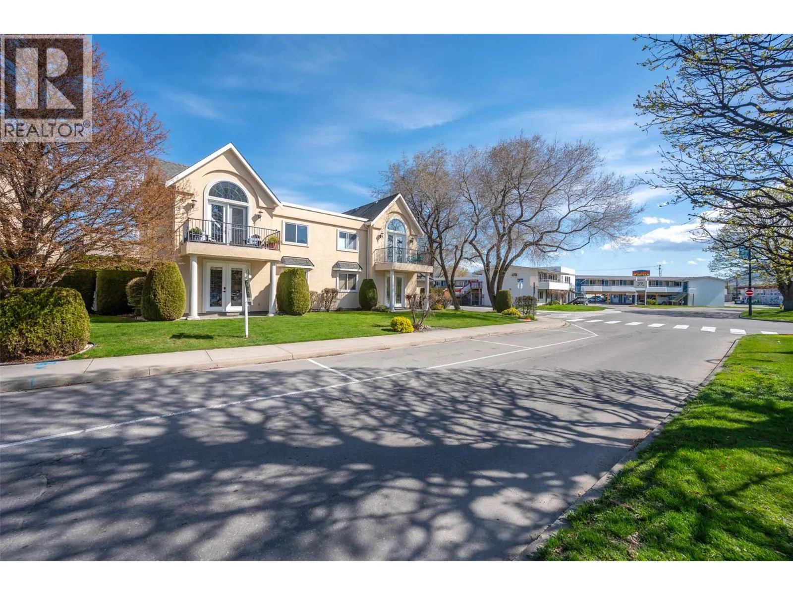 1065 Churchill Avenue Unit# 102