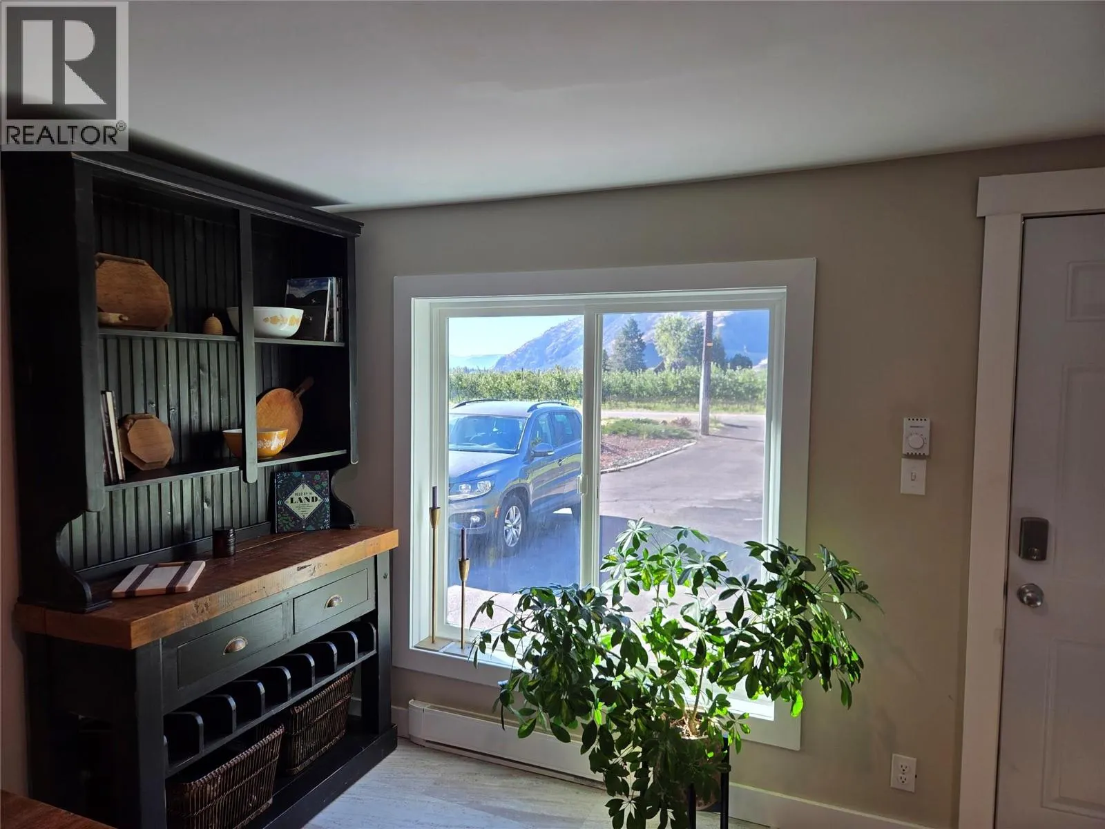 2548 Upper Bench Road