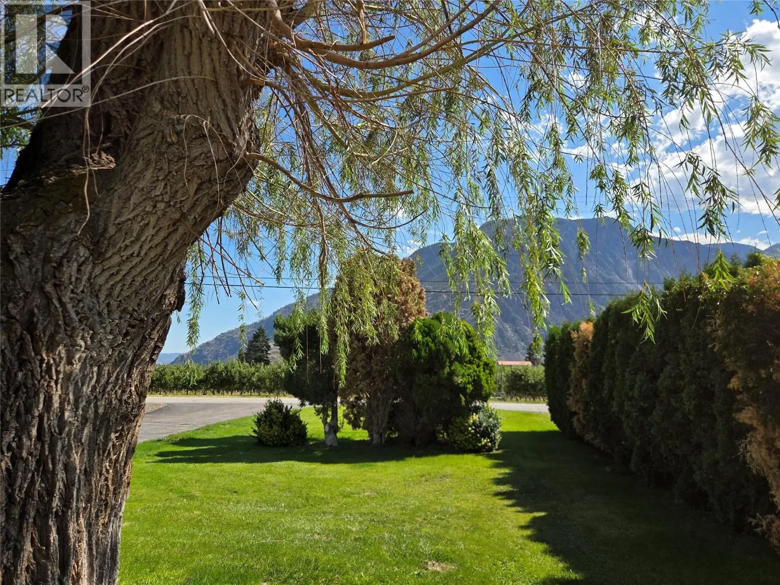 2548 Upper Bench Road