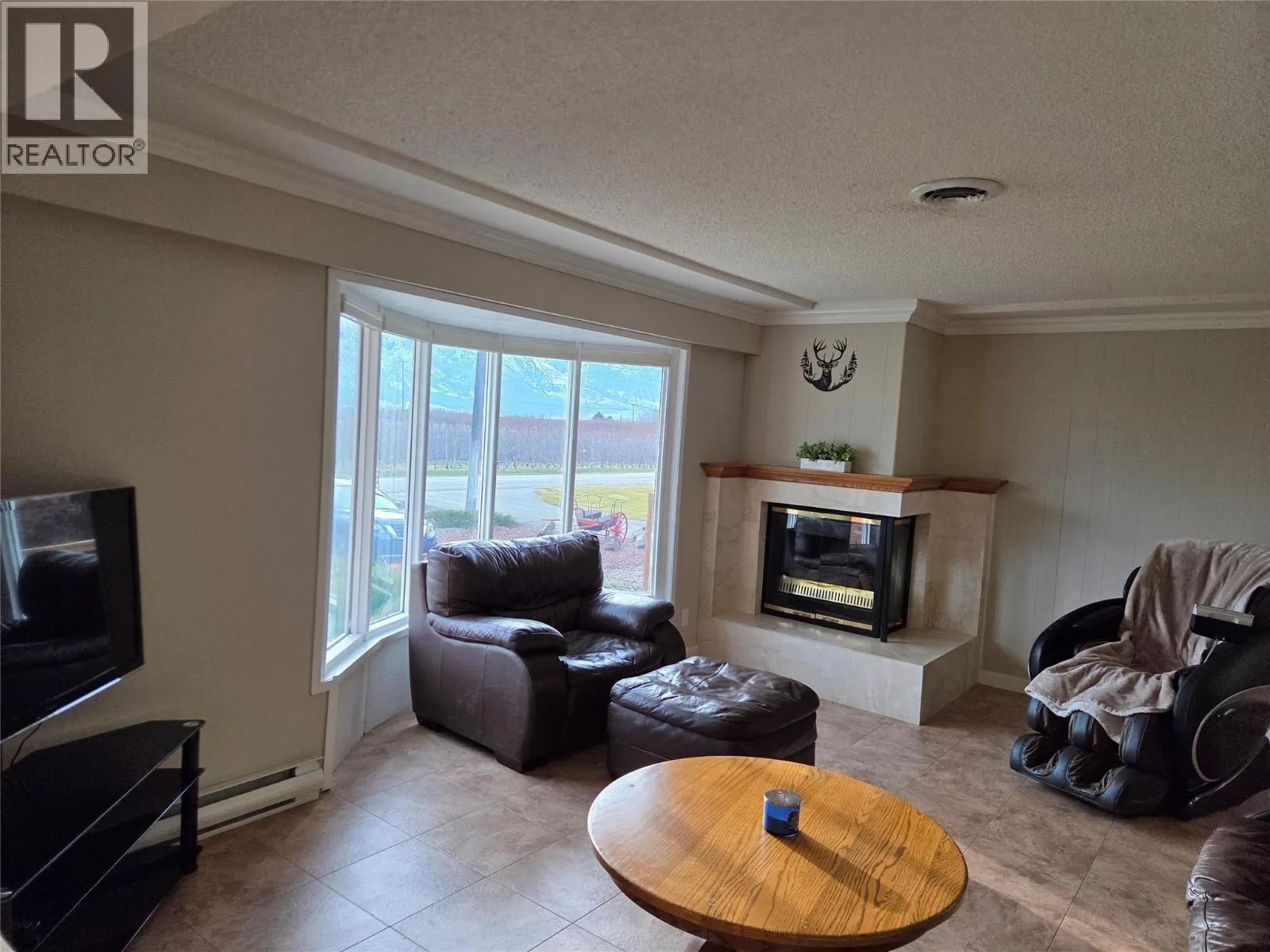 2546 Upper Bench Road