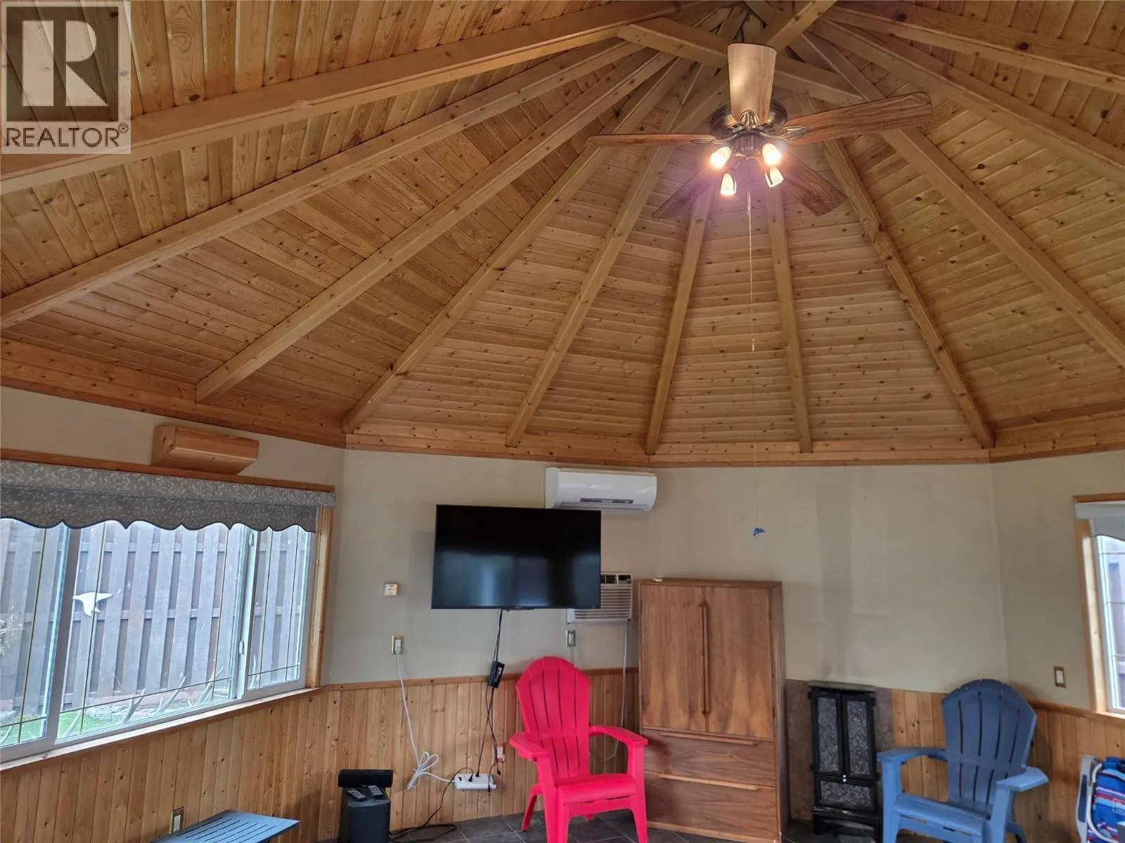 2546 Upper Bench Road