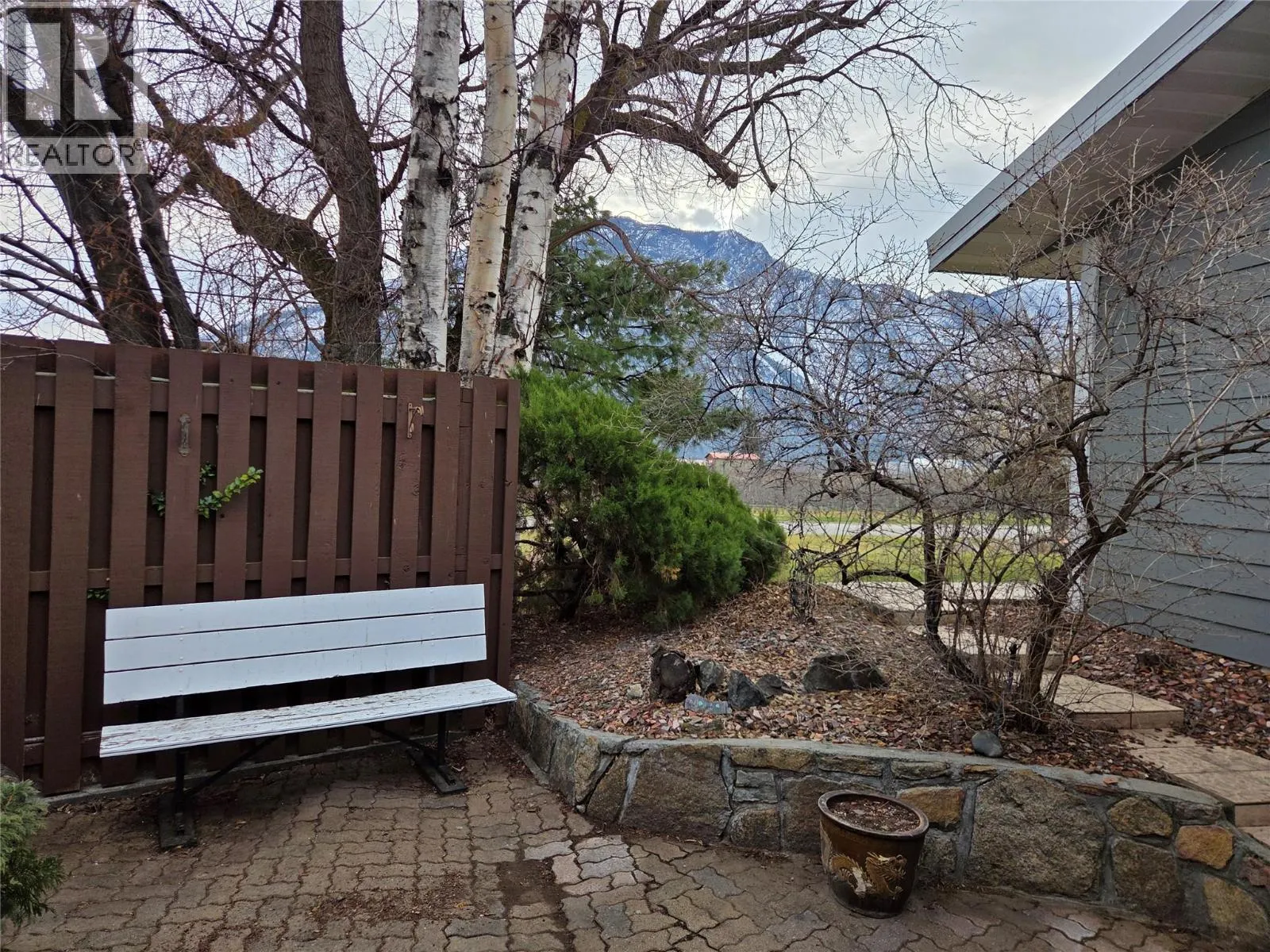 2546 Upper Bench Road