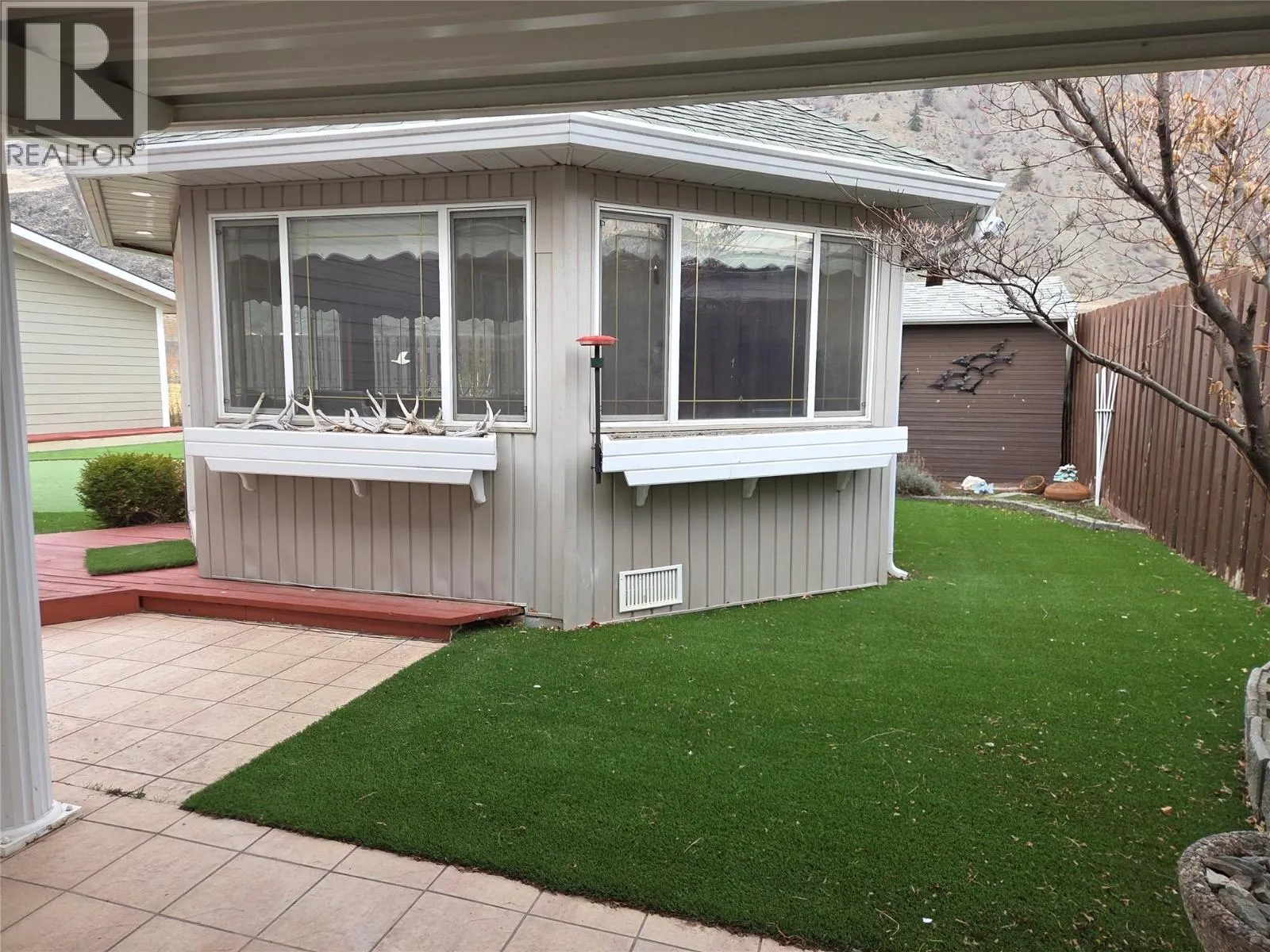 2546 Upper Bench Road