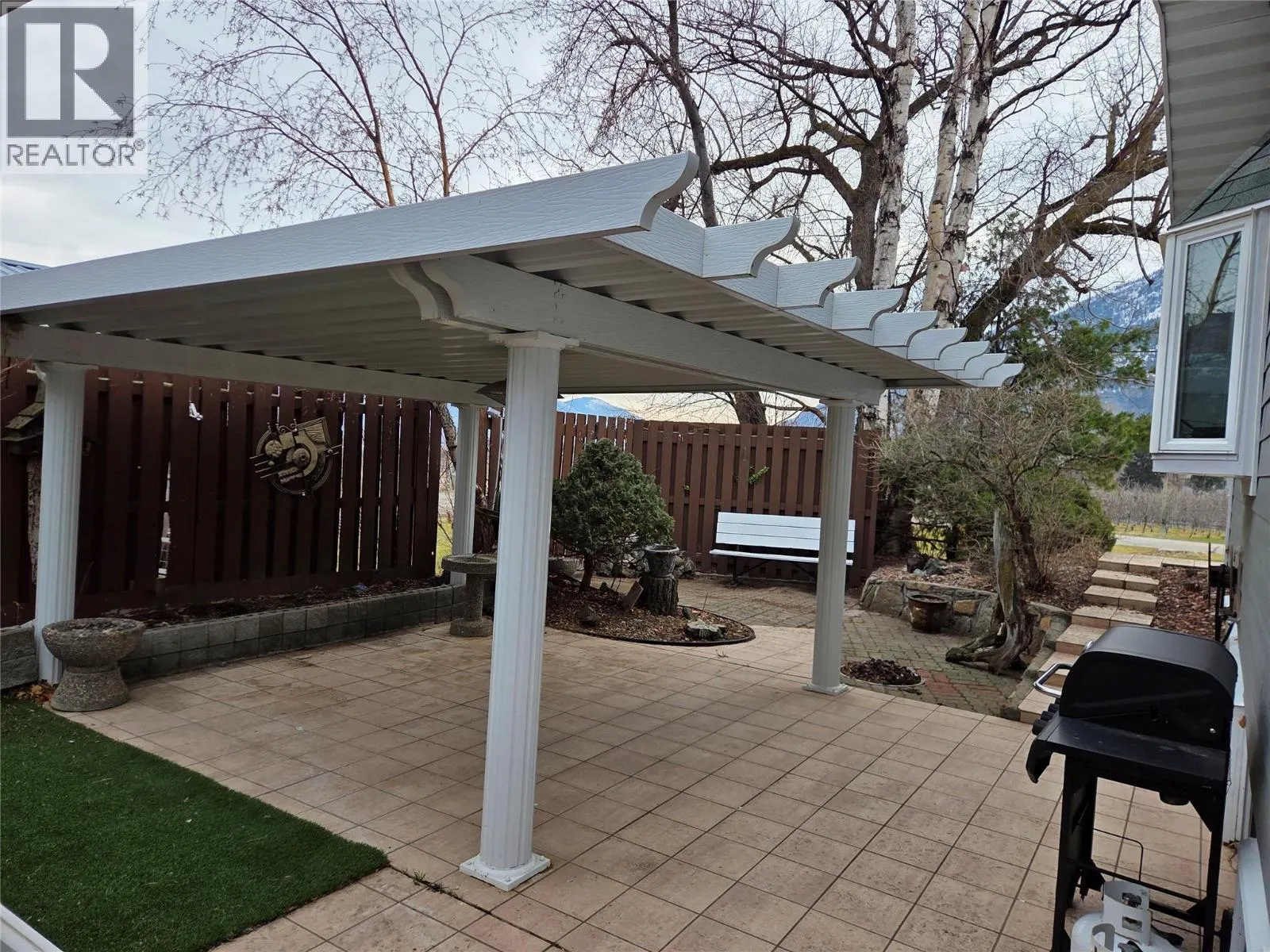 2546 Upper Bench Road