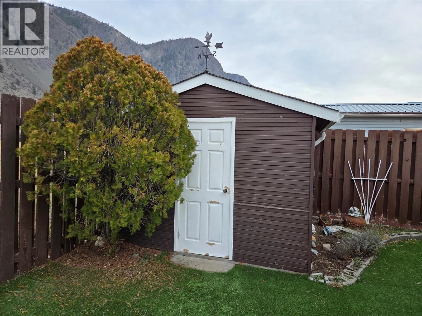 2546 Upper Bench Road