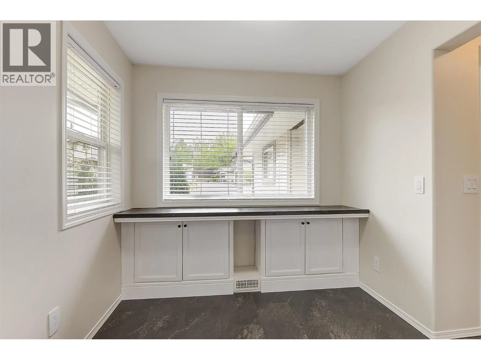 133 Wyndham Crescent Unit# 110