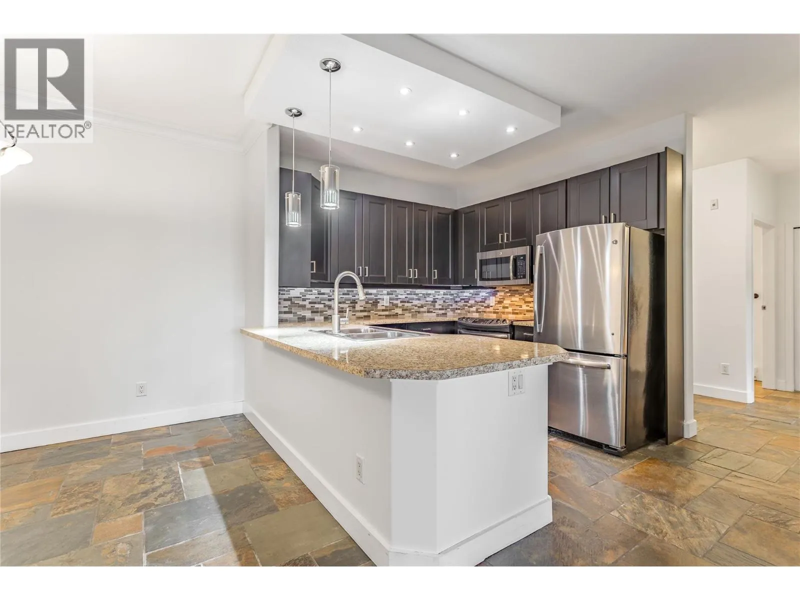 2300 Benvoulin Road Unit# 103