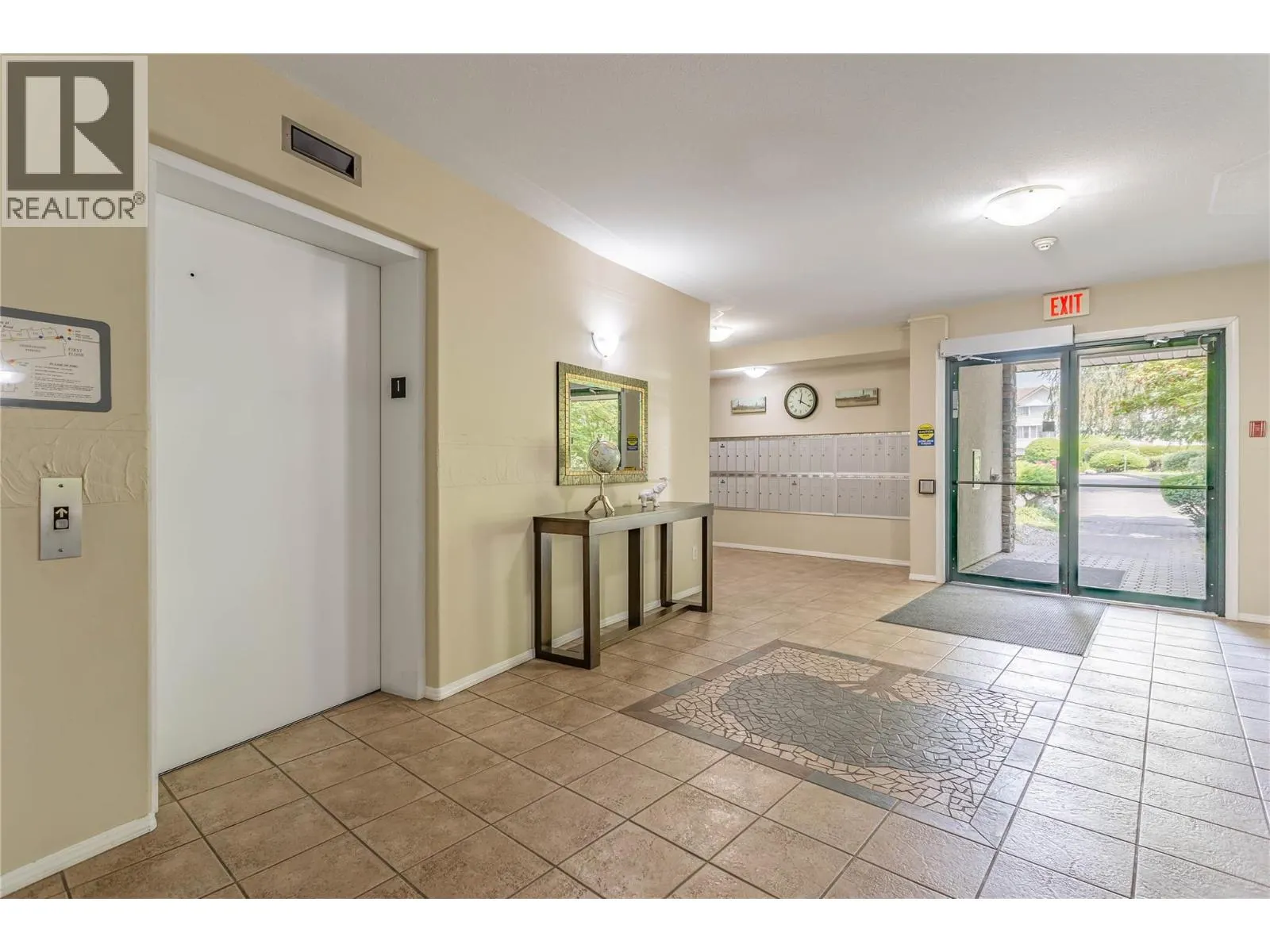 2300 Benvoulin Road Unit# 103