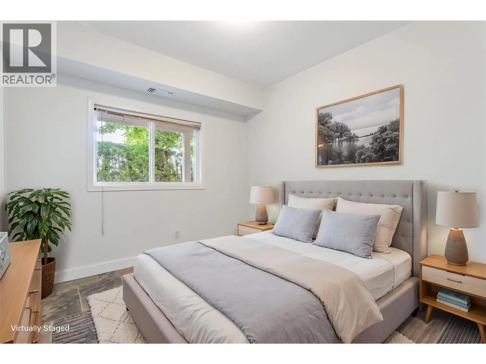 2300 Benvoulin Road Unit# 103