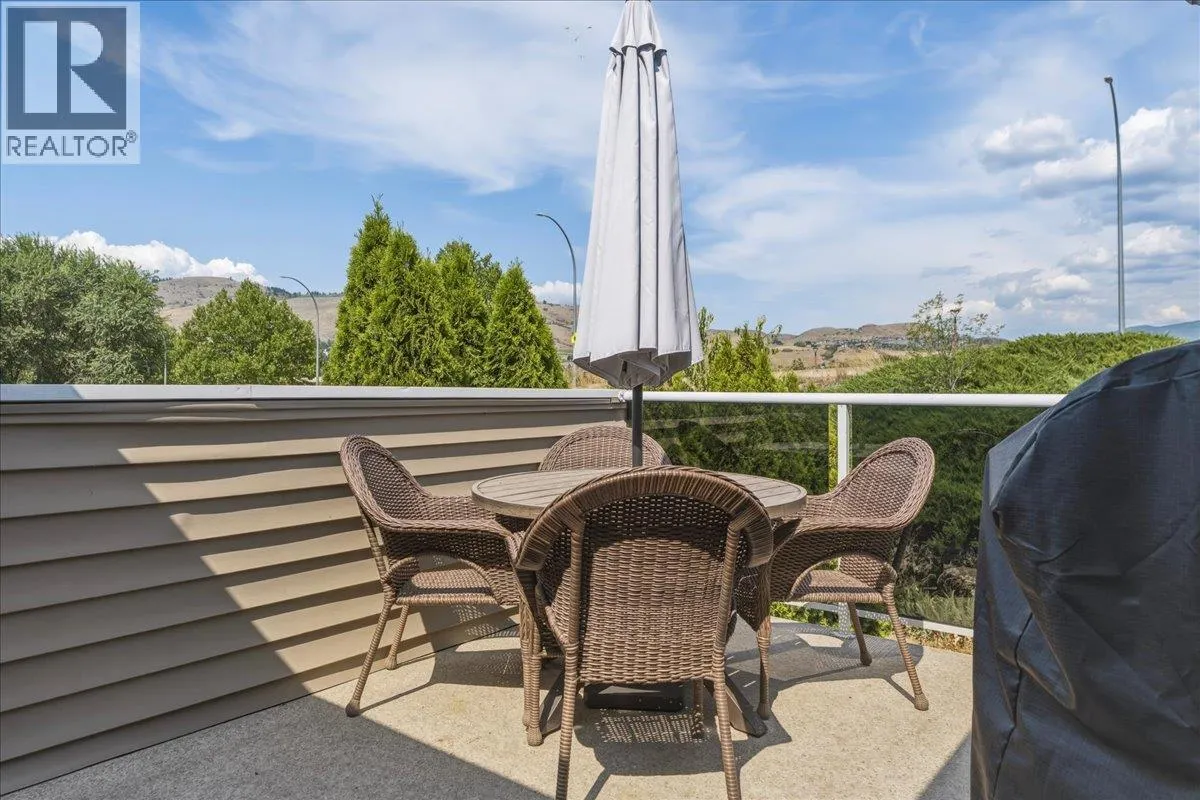 2225 Teal Place