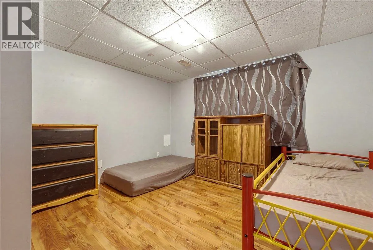 2225 Teal Place