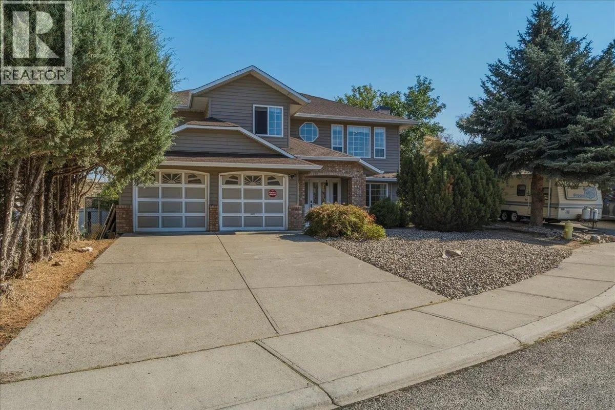 2225 Teal Place