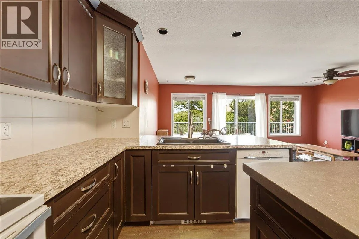 2225 Teal Place