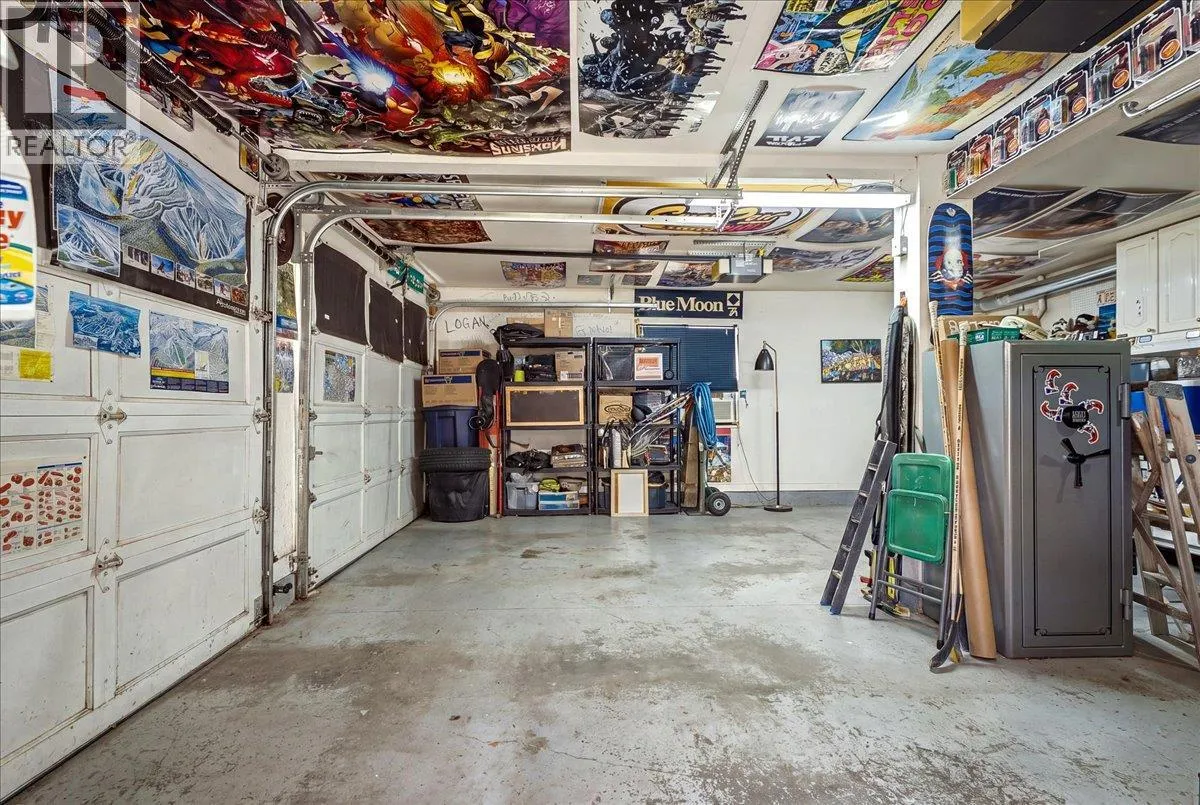 2225 Teal Place