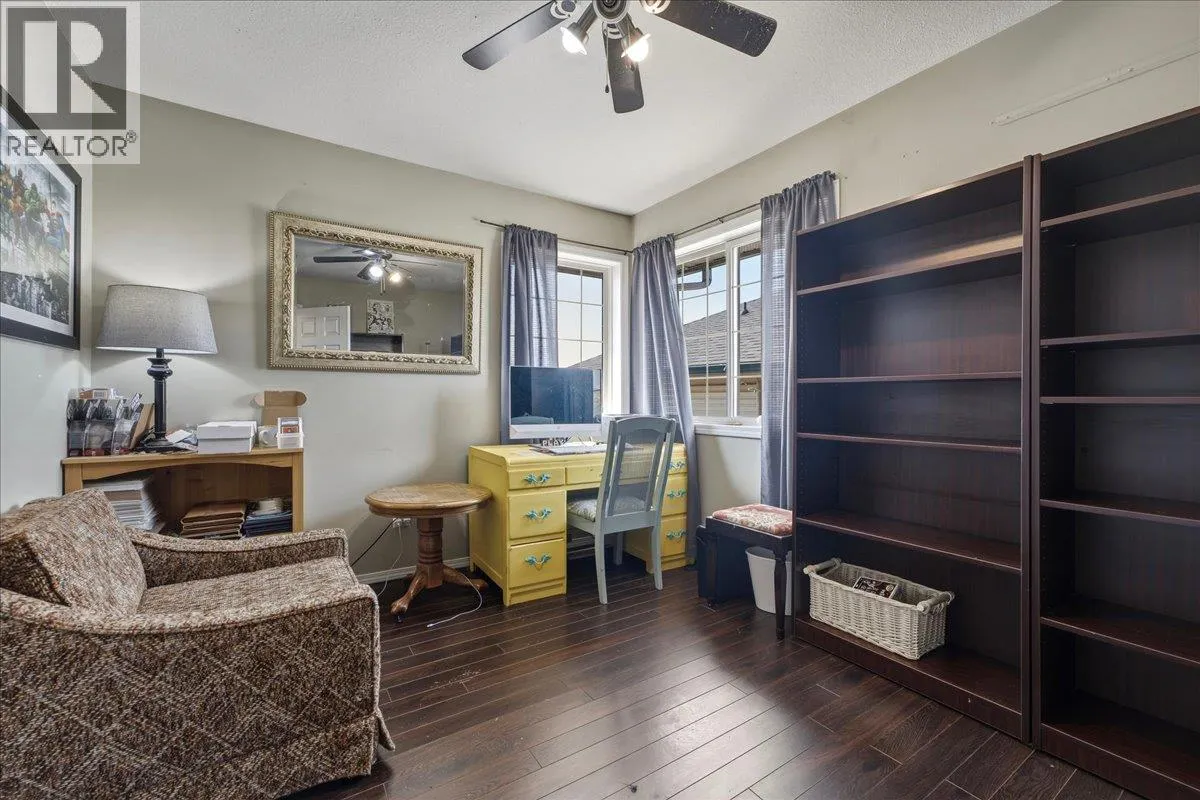 2225 Teal Place