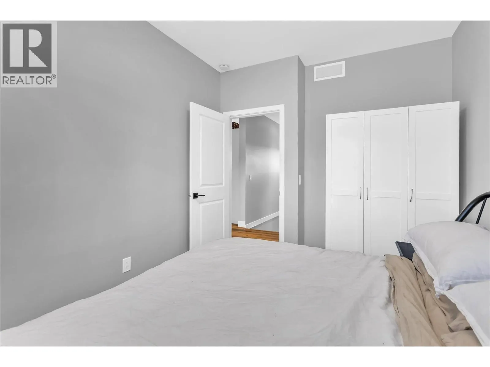 3350 Larkspur Court