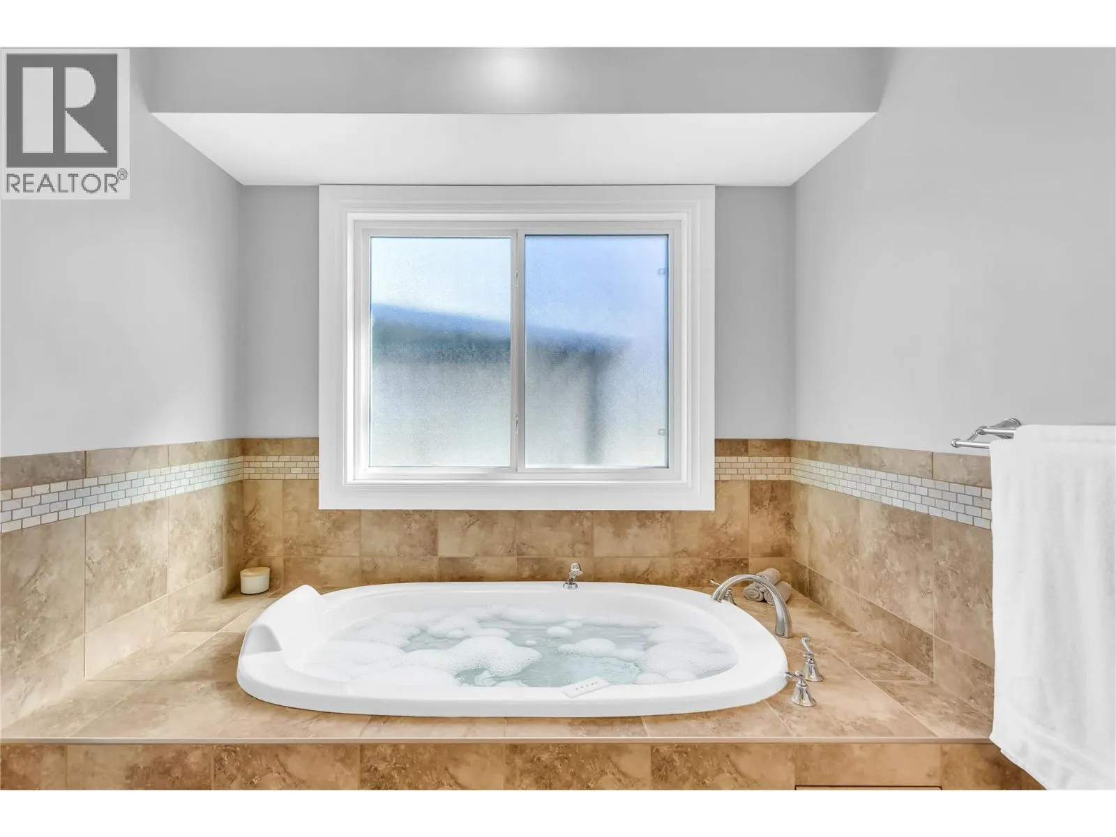 3350 Larkspur Court