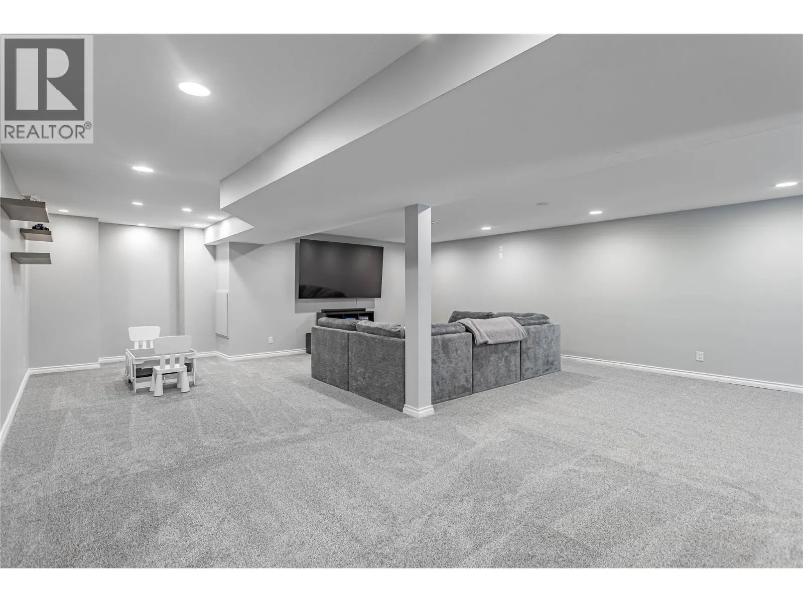 3350 Larkspur Court
