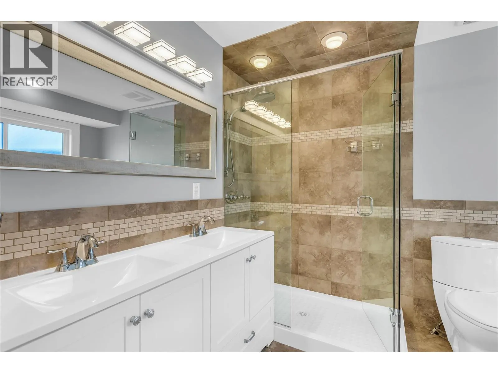 3350 Larkspur Court