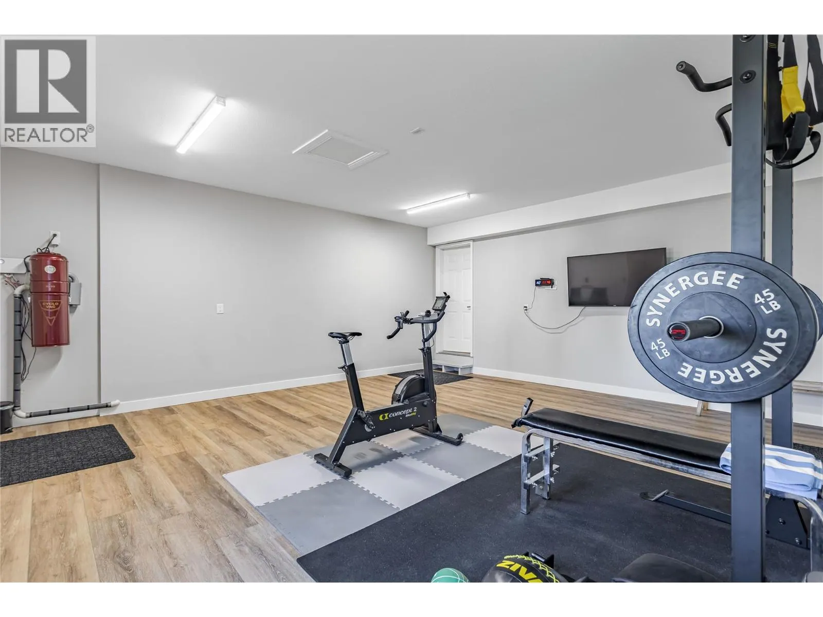 3350 Larkspur Court