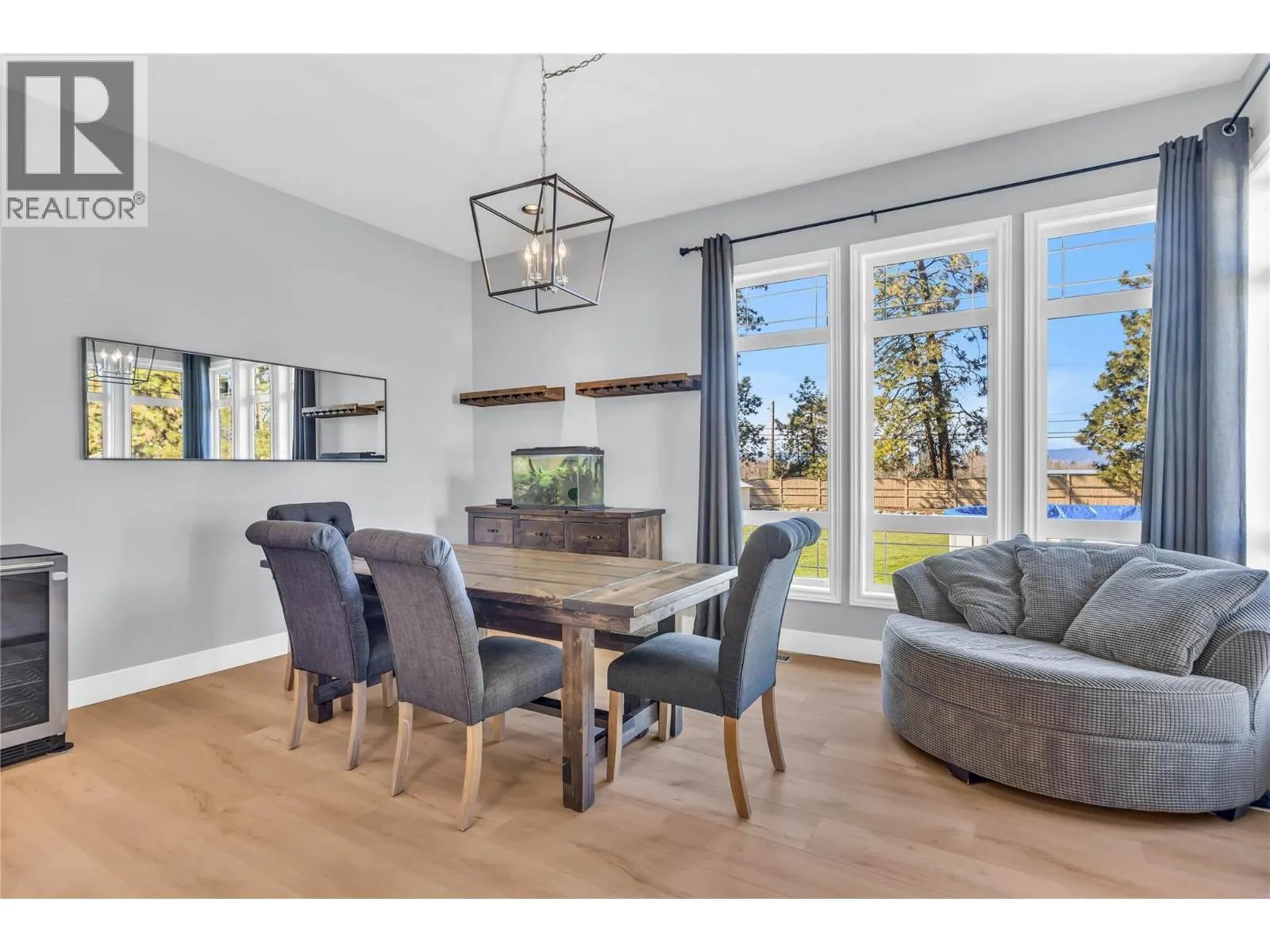 3350 Larkspur Court