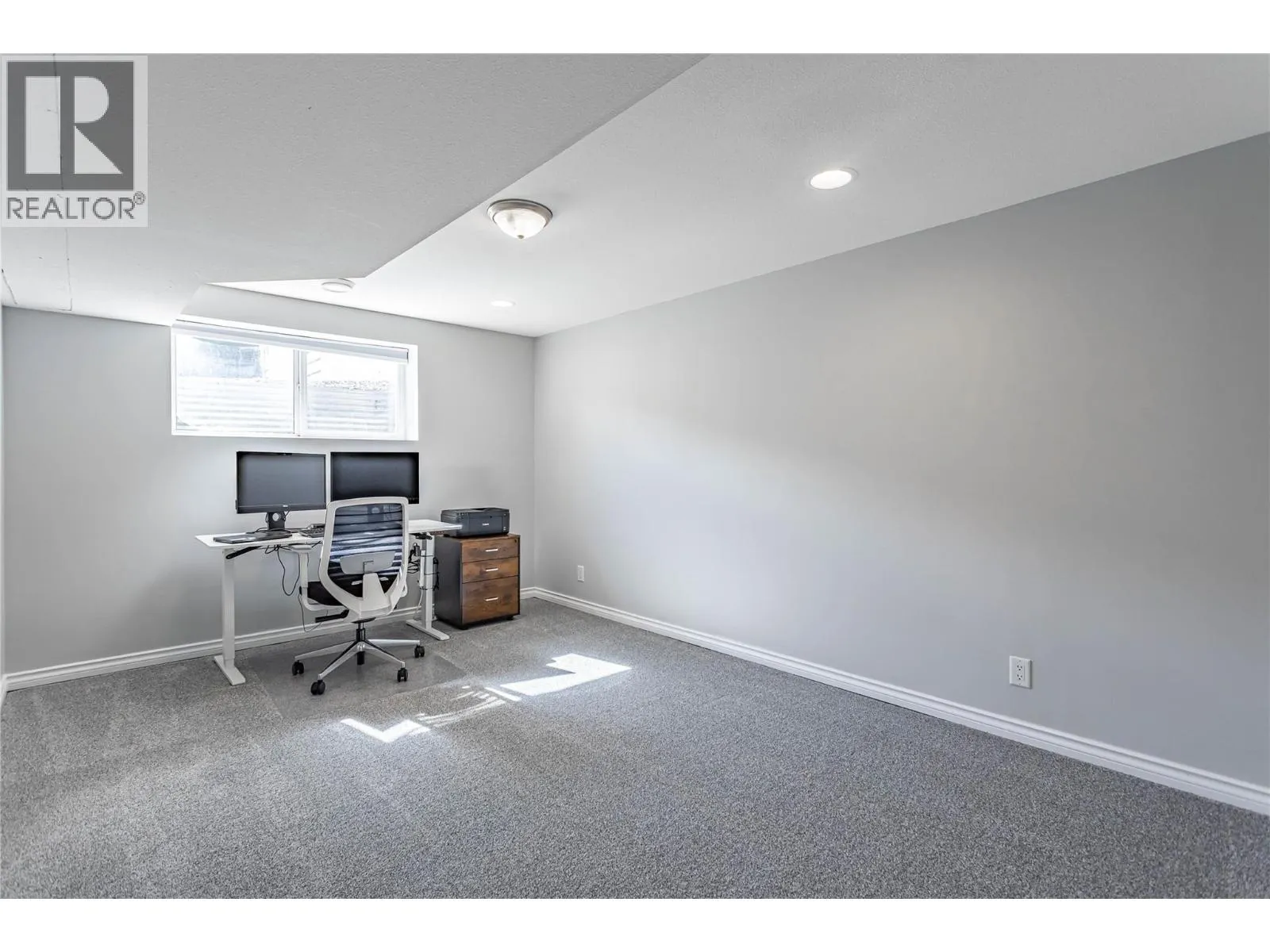 3350 Larkspur Court