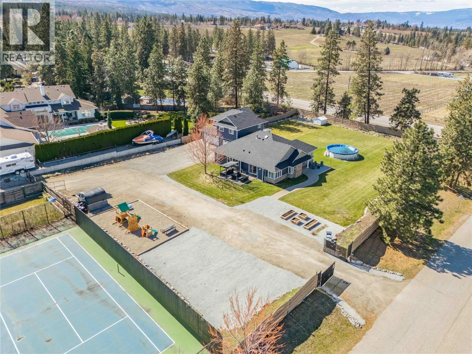 3350 Larkspur Court