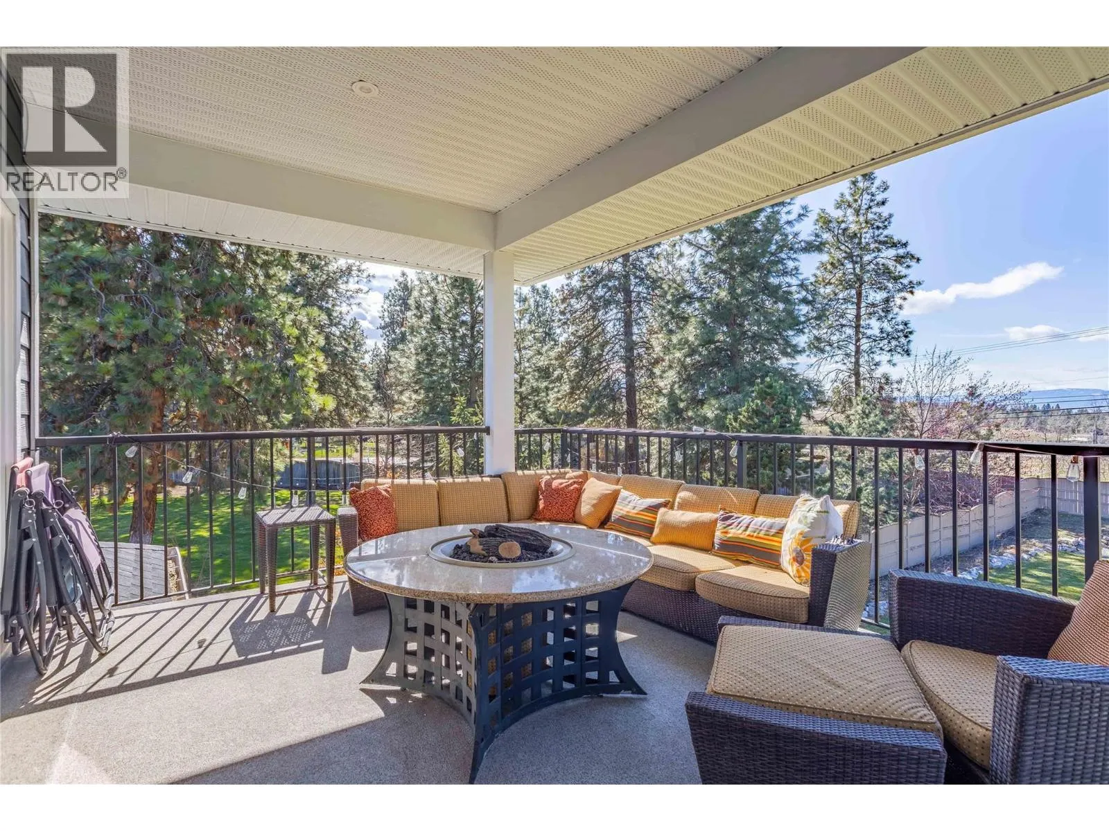3350 Larkspur Court