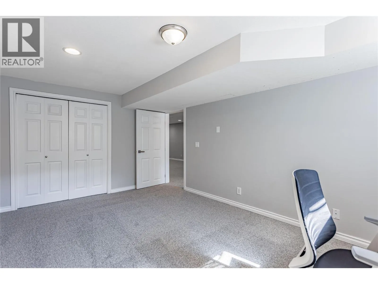 3350 Larkspur Court