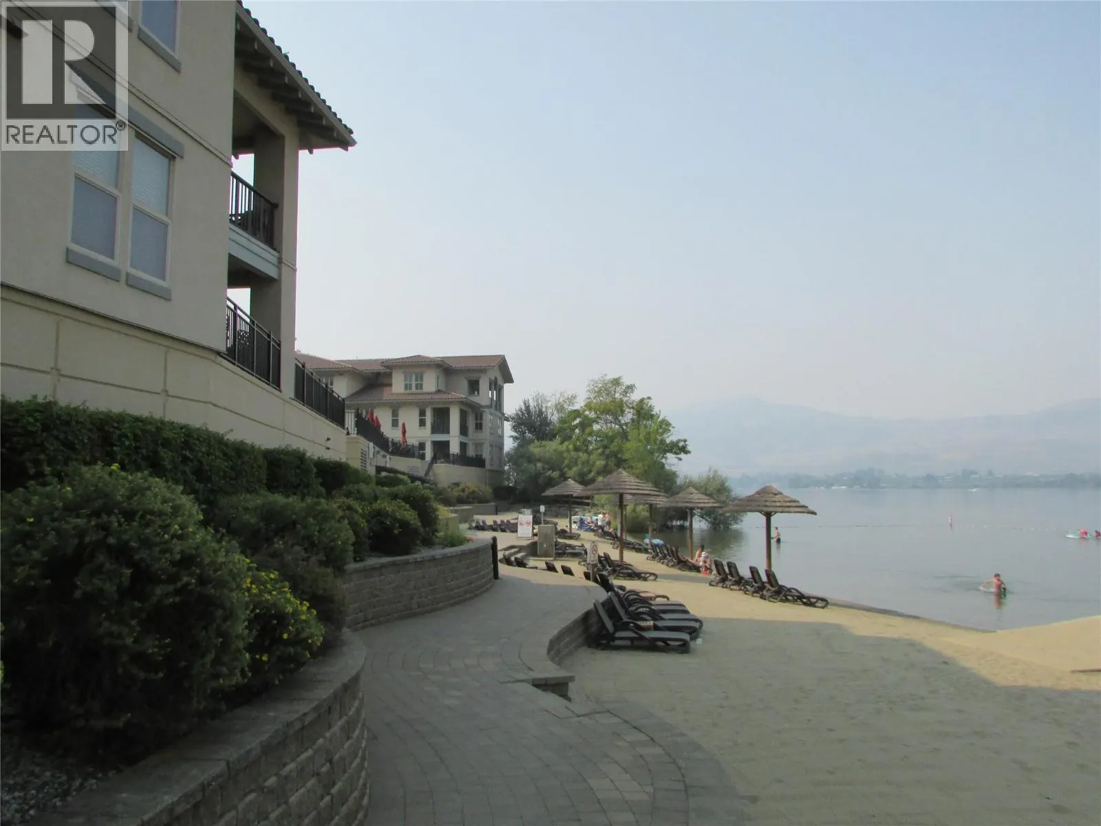 4200 LAKESHORE Drive Unit# 224