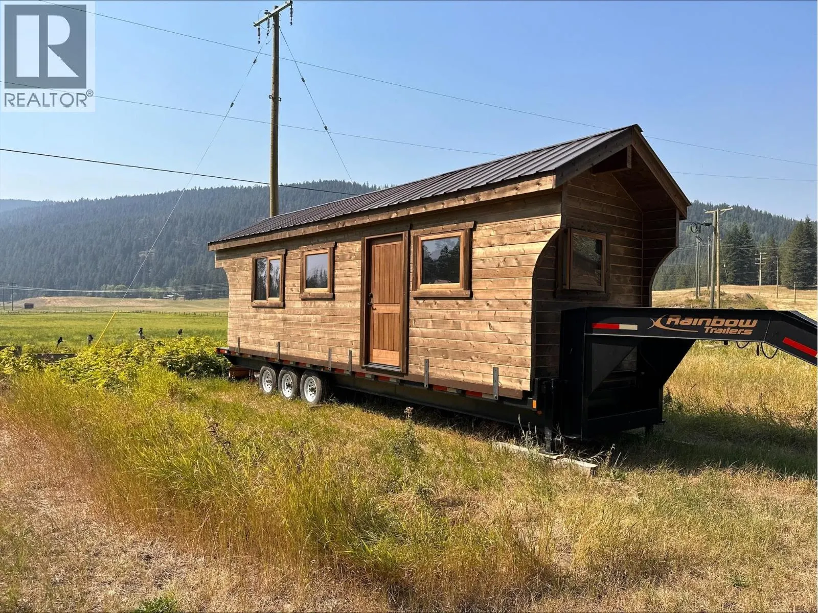 17 Bear Valley Road