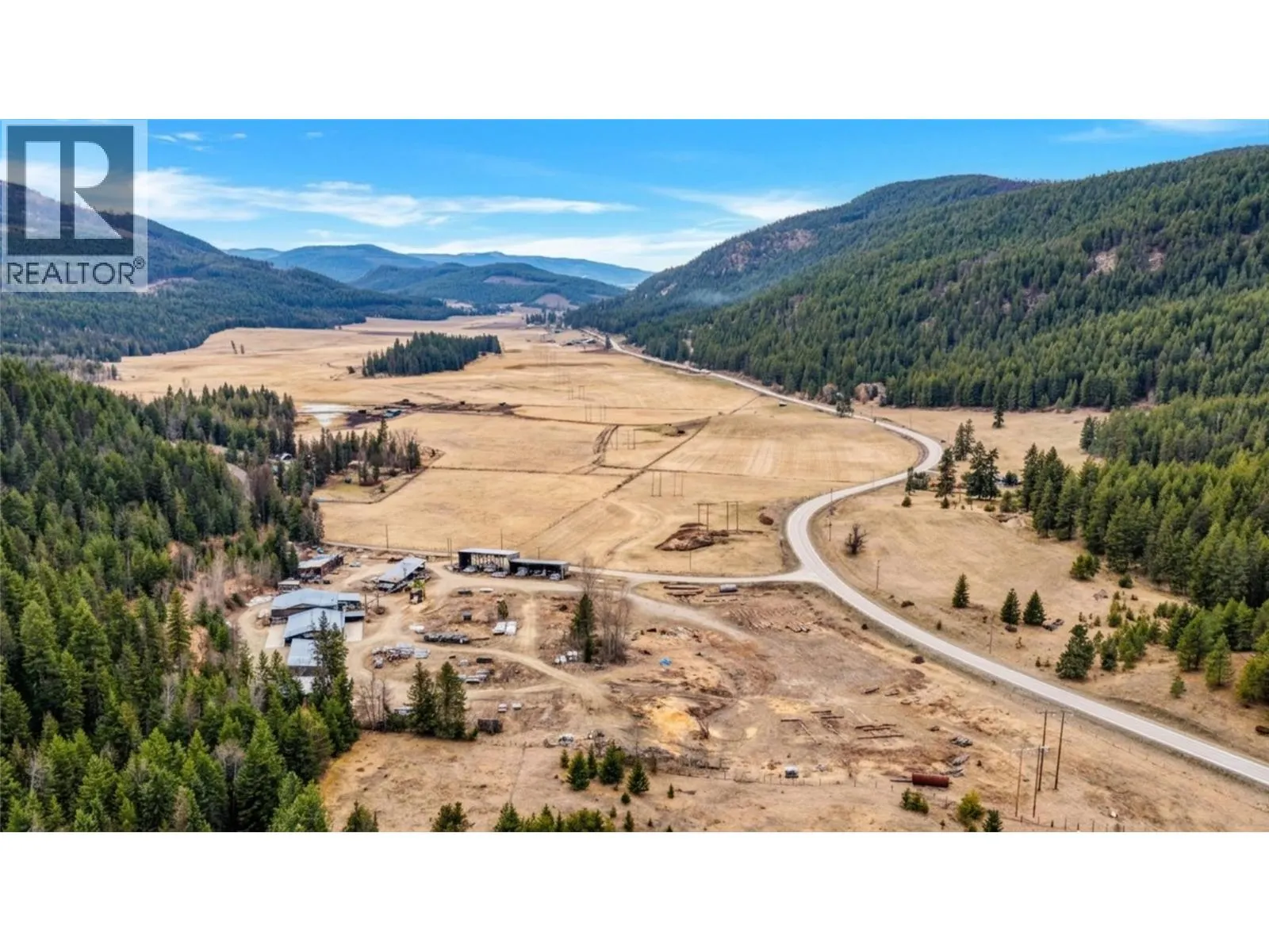 17 Bear Valley Road