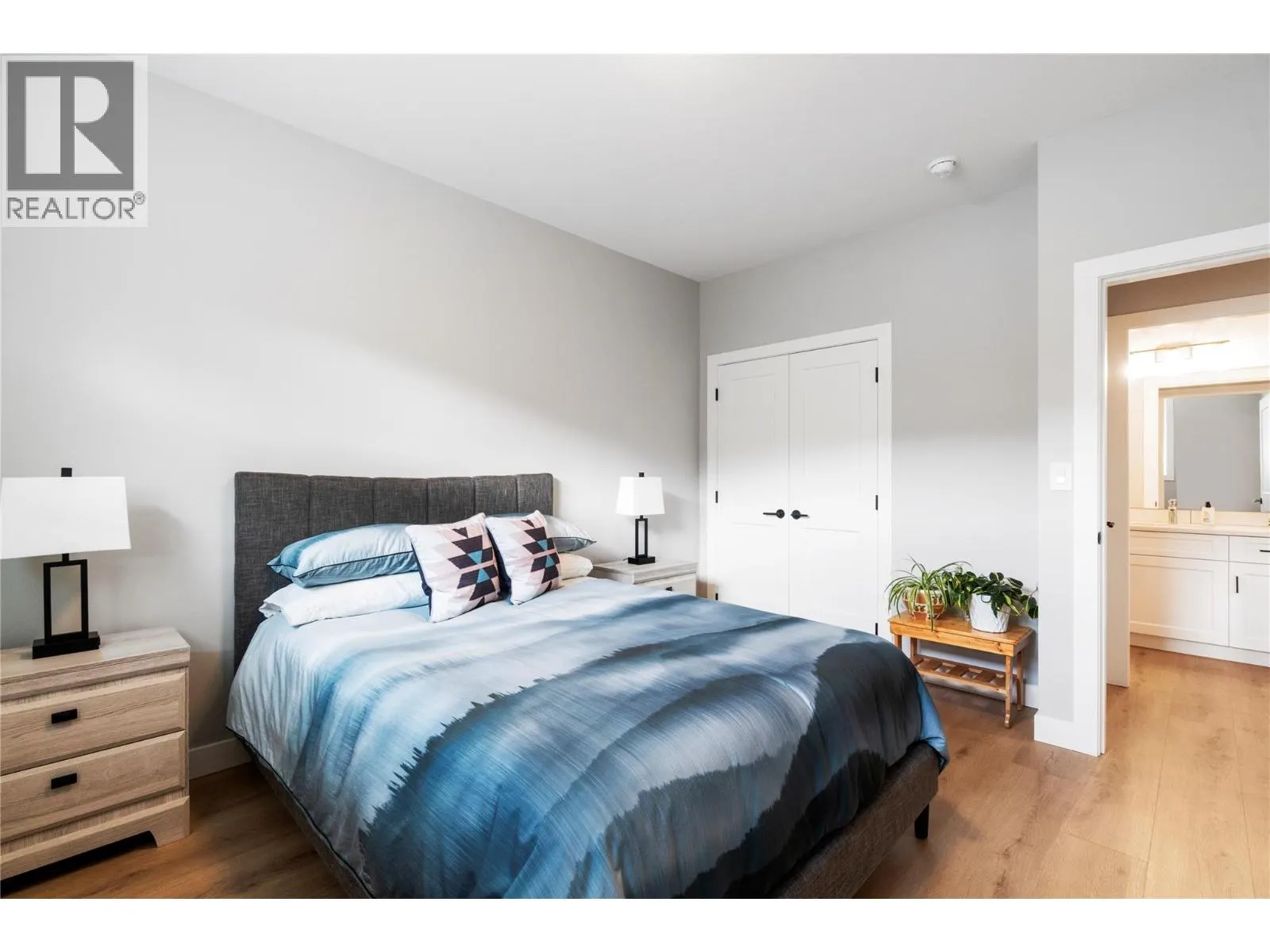 1330 10 Street SW Unit# 16