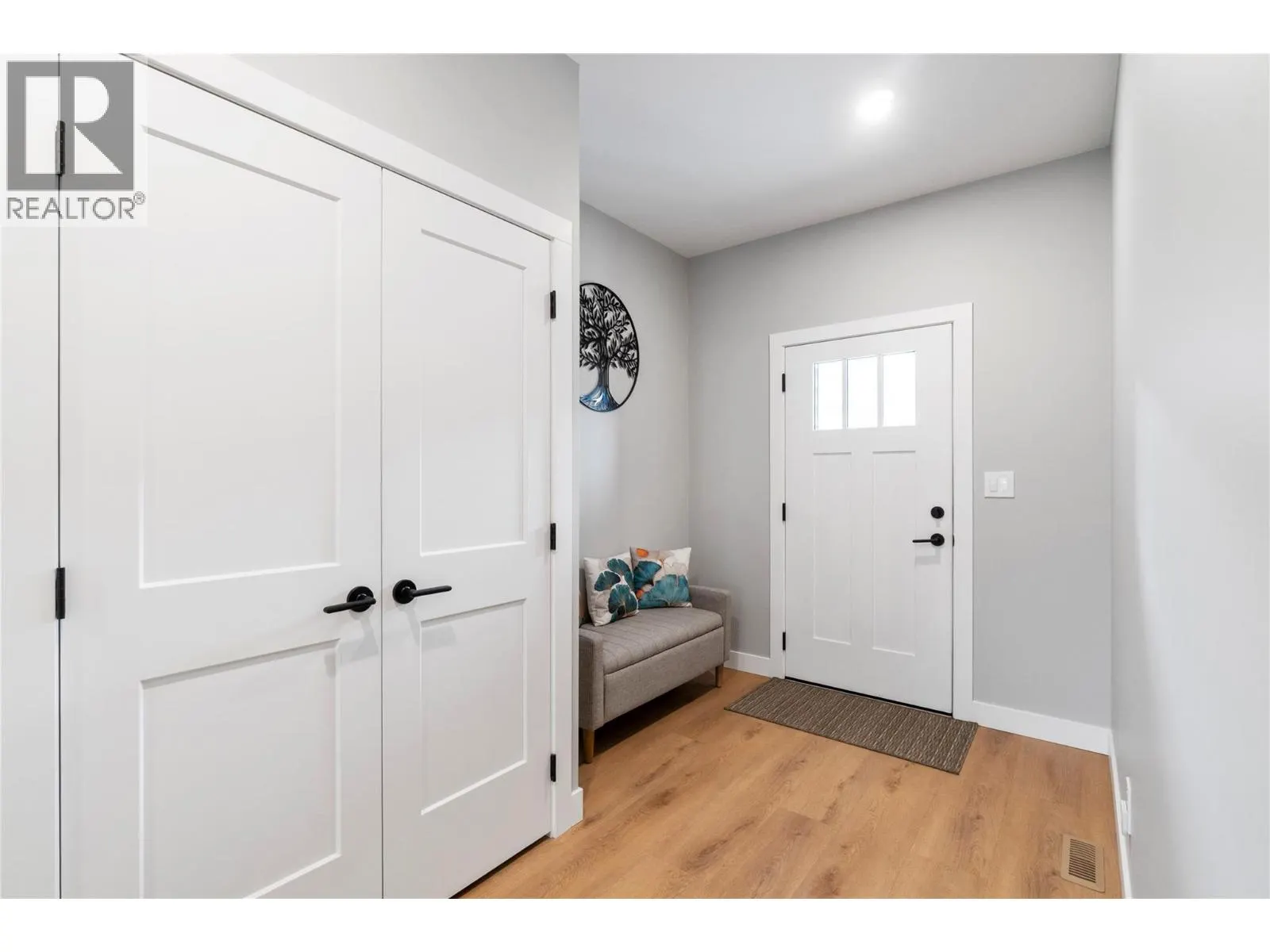 1330 10 Street SW Unit# 16