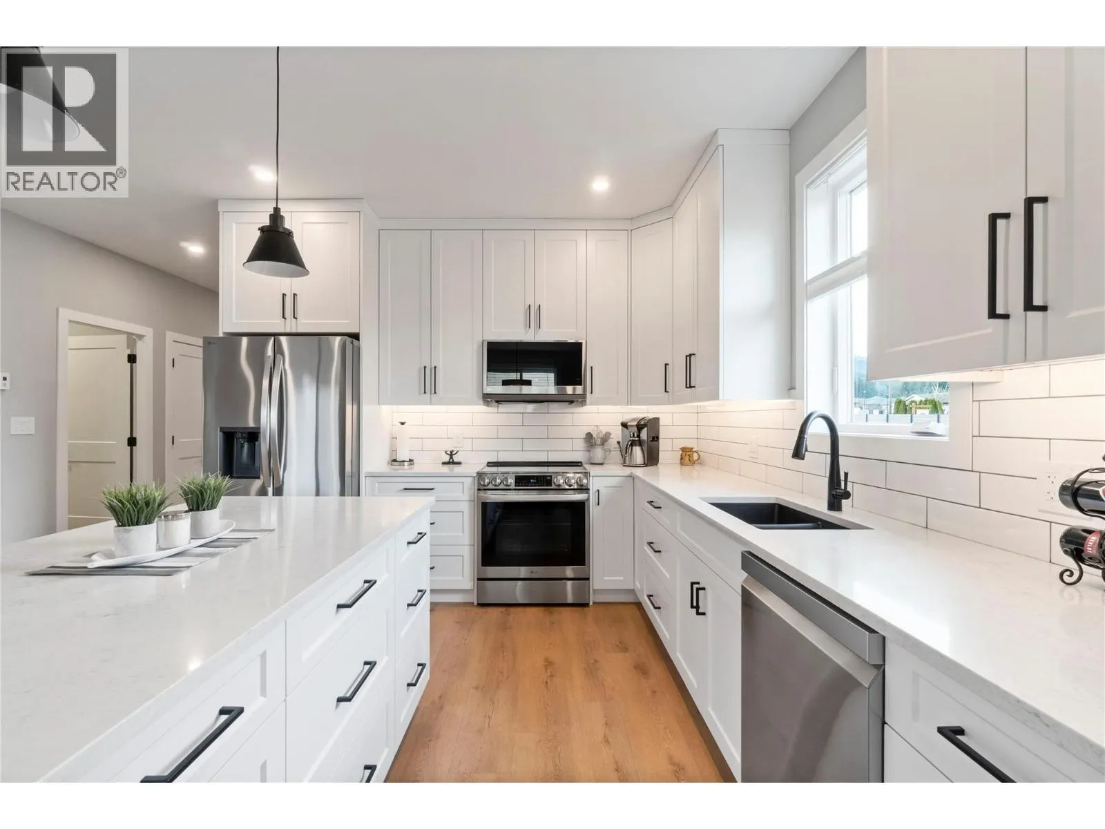 1330 10 Street SW Unit# 16